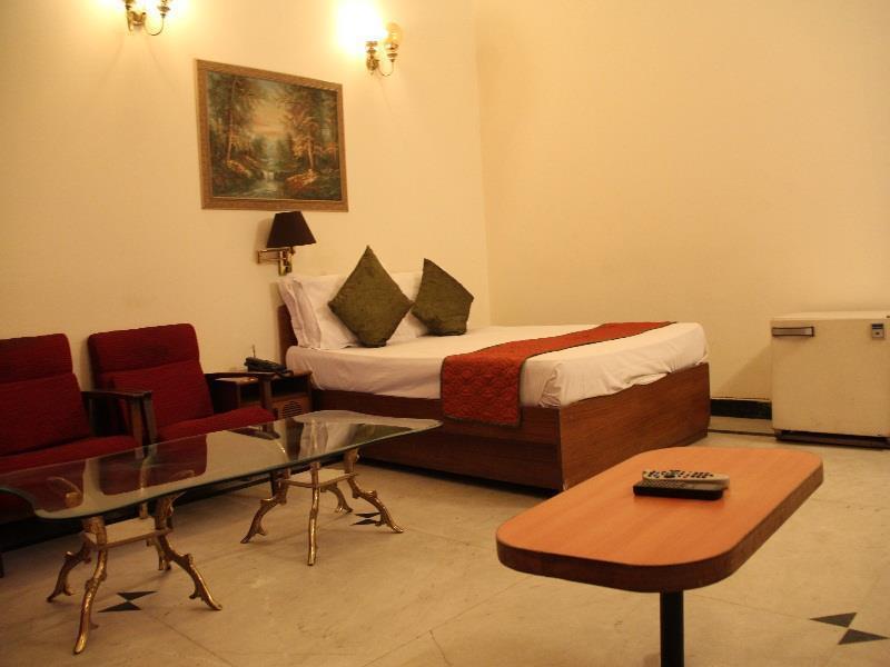 Hotel Alka Premiere Neu-Delhi Exterior foto